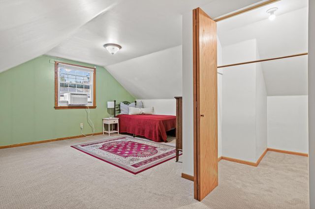 259 8th Avenue S, South Saint Paul, MN 55075