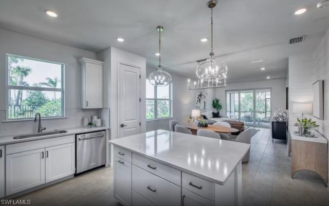 12641 Pyrite CT, Alva, FL 33920