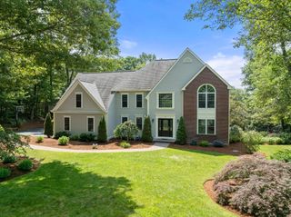 4 Country Way, Hopkinton, MA 01748
