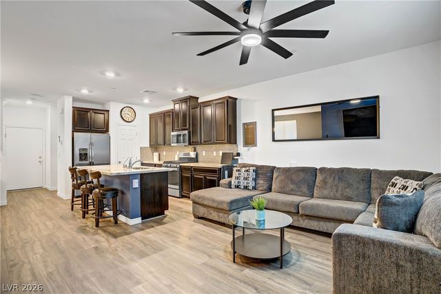 755 Glory Morning Court, North Las Vegas, NV 89086