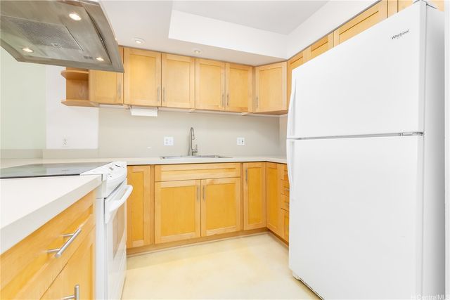 3138 Waialae Avenue 423, Honolulu, HI 96816