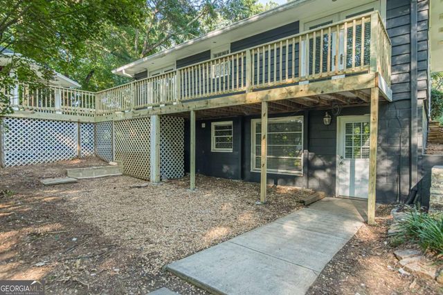 1040 Lindridge Drive NE, Atlanta, GA 30324