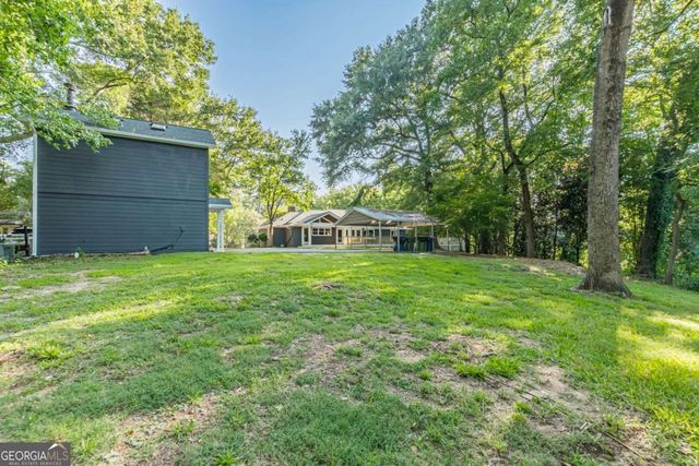1040 Lindridge Drive NE, Atlanta, GA 30324