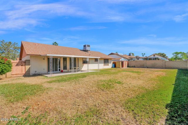 6407 W LUPINE Avenue, Glendale, AZ 85304