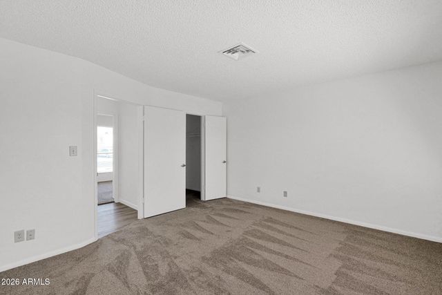 6407 W LUPINE Avenue, Glendale, AZ 85304