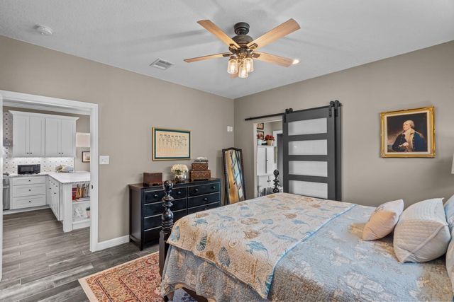 639 29th Street, San Leon, TX 77539