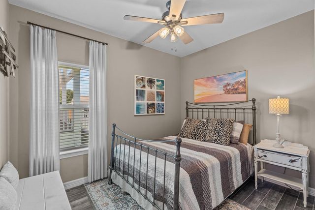 639 29th Street, San Leon, TX 77539