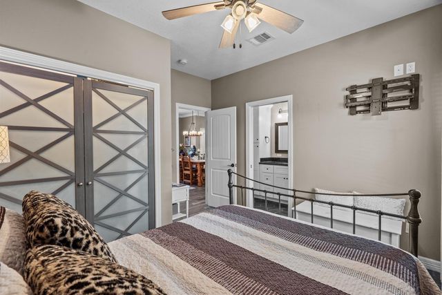 639 29th Street, San Leon, TX 77539