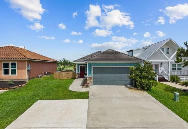 639 29th Street, San Leon, TX 77539