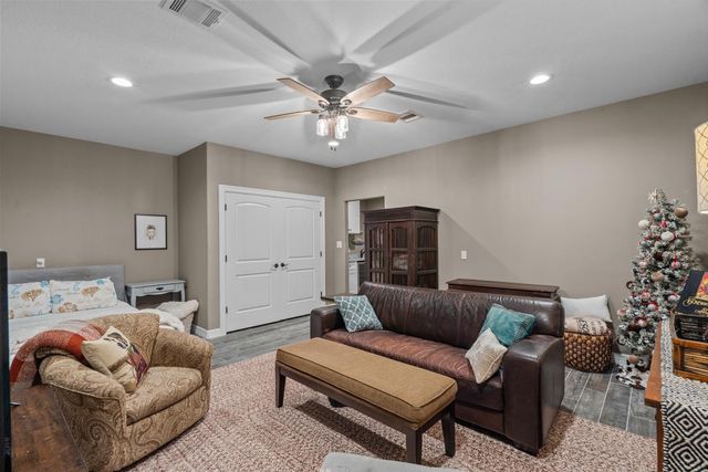 639 29th Street, San Leon, TX 77539