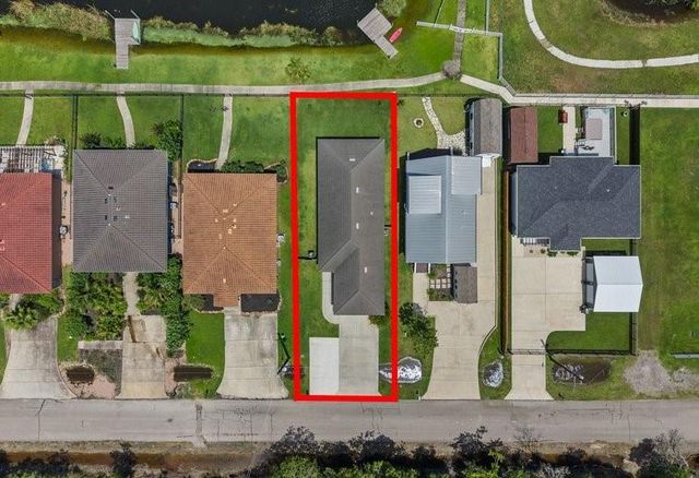 639 29th Street, San Leon, TX 77539