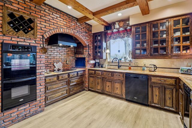 2212 Windsor Drive, Richardson, TX 75082