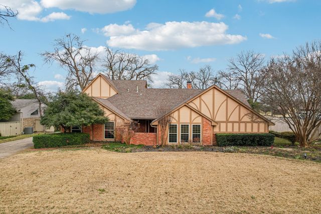 2212 Windsor Drive, Richardson, TX 75082