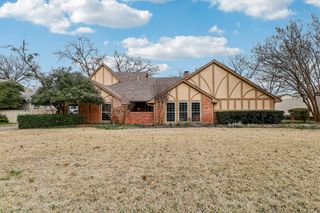 2212 Windsor Drive, Richardson, TX 75082