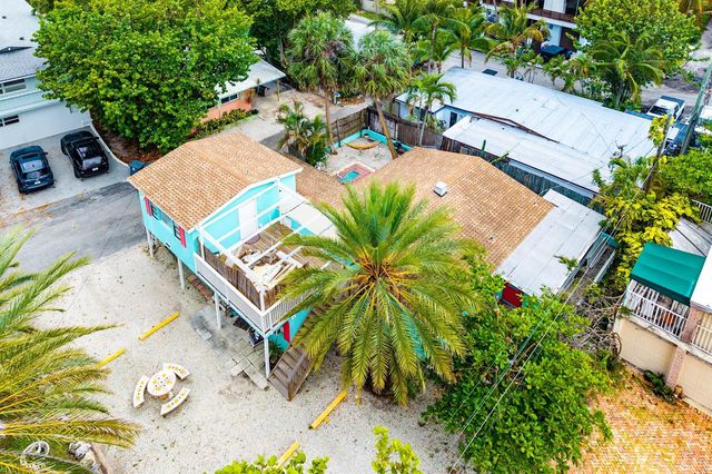 205 Coral Road 4, Boynton Beach, FL 33435