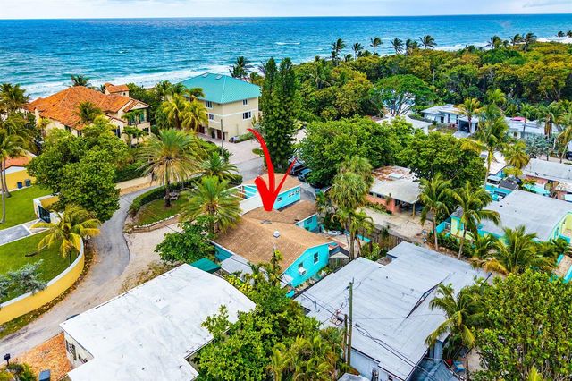 205 Coral Road 4, Boynton Beach, FL 33435