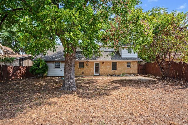 1418 Tatum Drive, Arlington, TX 76012
