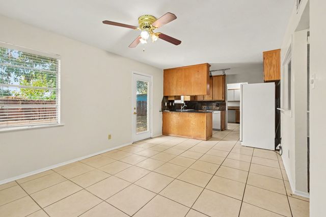 1418 Tatum Drive, Arlington, TX 76012