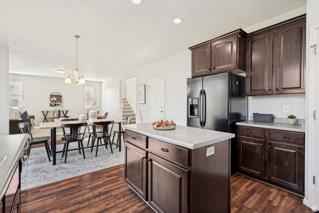 803 W FOXGLOVE RD, Farmington, UT 84025