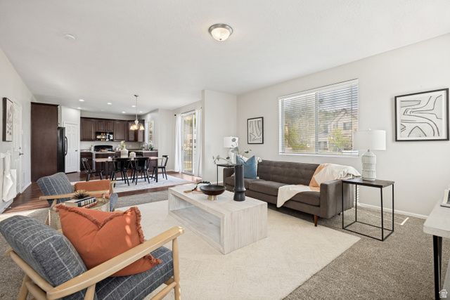 803 W FOXGLOVE RD, Farmington, UT 84025