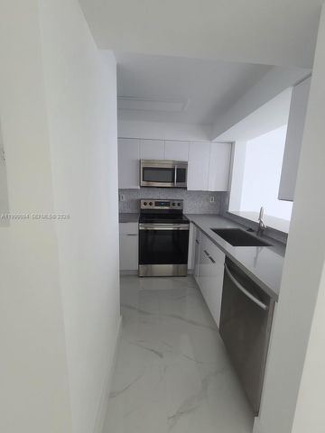 860 NW 92nd Ave 860, Plantation, FL 33324