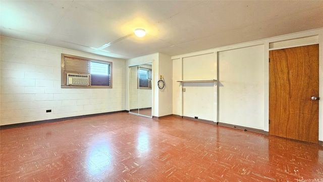 3537 Kumuwai Place, Honolulu, HI 96822