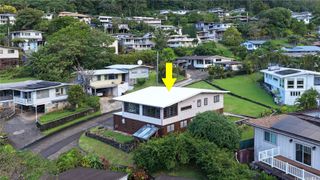 3537 Kumuwai Place, Honolulu, HI 96822