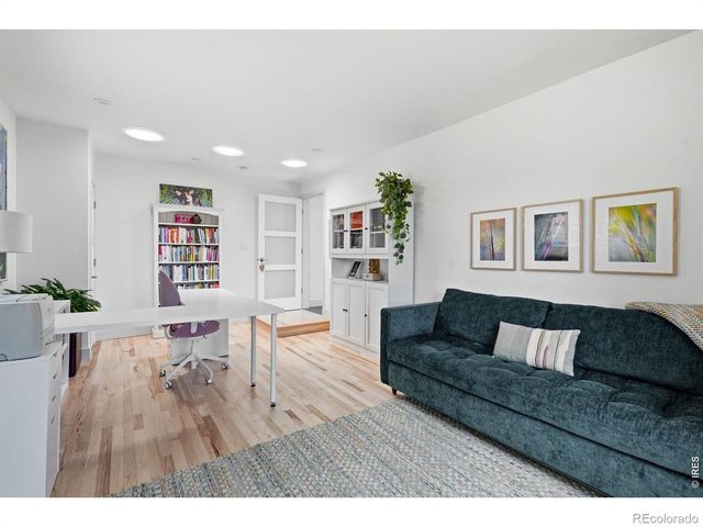 725 Timber Lane, Boulder, CO 80304