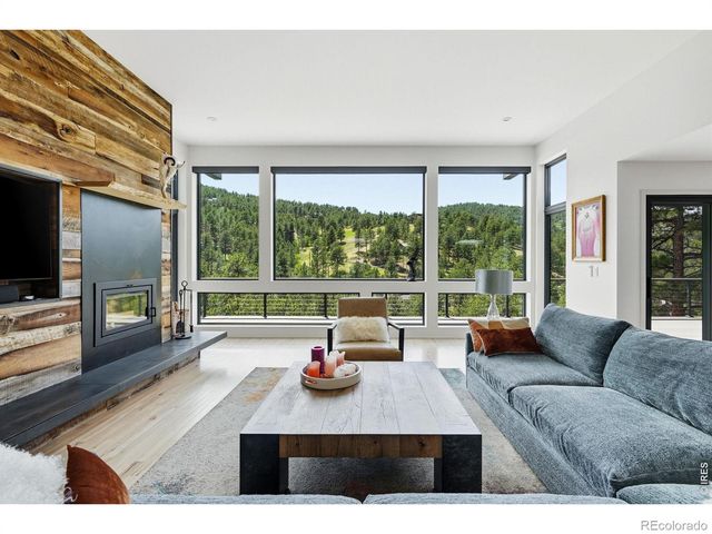 725 Timber Lane, Boulder, CO 80304