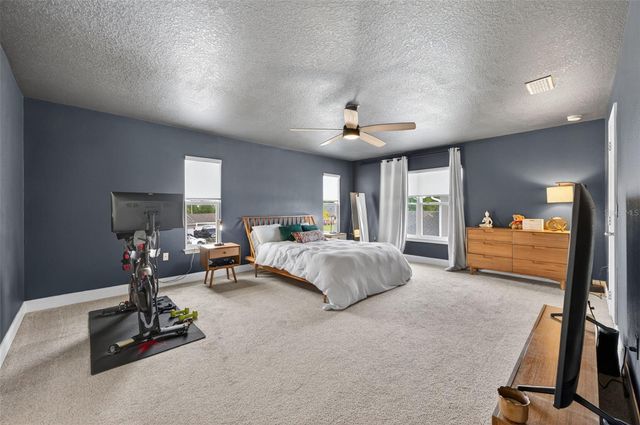 701 DENNIS AVENUE, Orlando, FL 32807