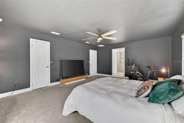 701 DENNIS AVENUE, Orlando, FL 32807