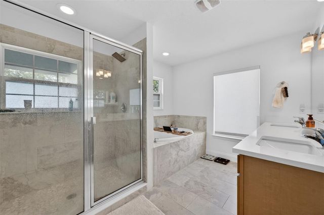 701 DENNIS AVENUE, Orlando, FL 32807