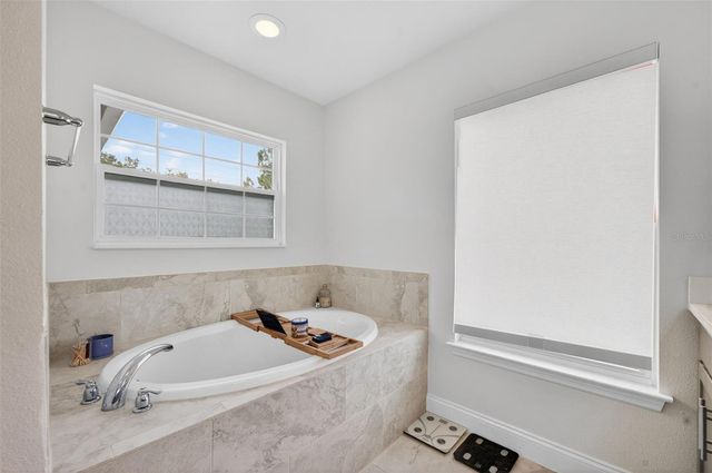 701 DENNIS AVENUE, Orlando, FL 32807