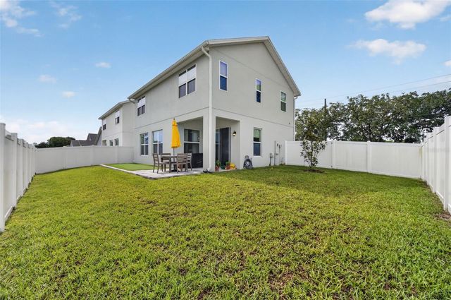 701 DENNIS AVENUE, Orlando, FL 32807