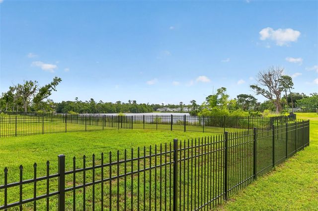 701 DENNIS AVENUE, Orlando, FL 32807