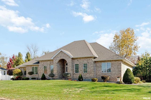 1215 PEACH TREE Lane, Quincy, IL 62305