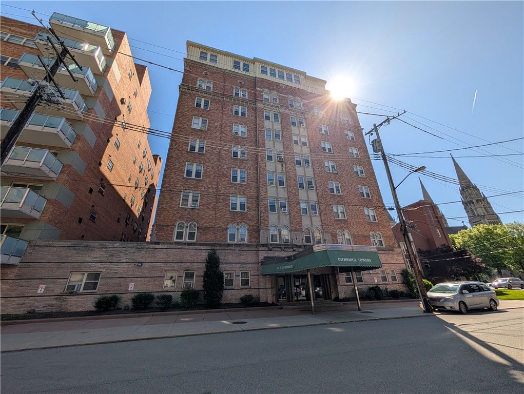 144 N Dithridge St 403, Oakland, PA 15213