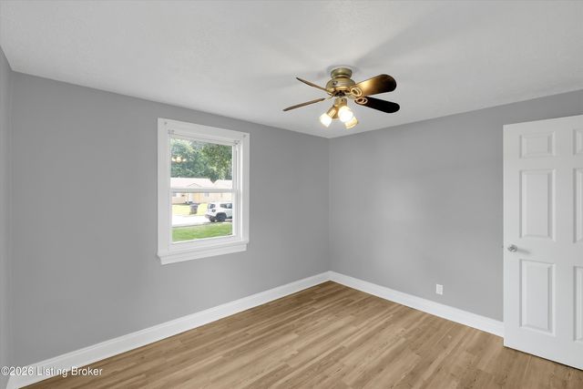 5312 Devers Ave, Louisville, KY 40214