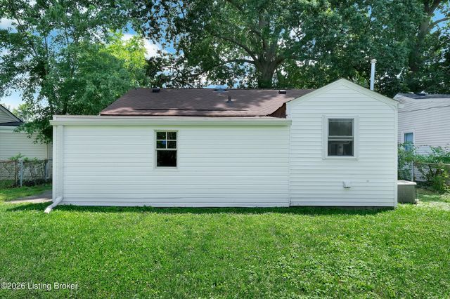 5312 Devers Ave, Louisville, KY 40214