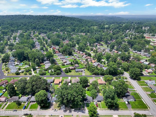 5312 Devers Ave, Louisville, KY 40214