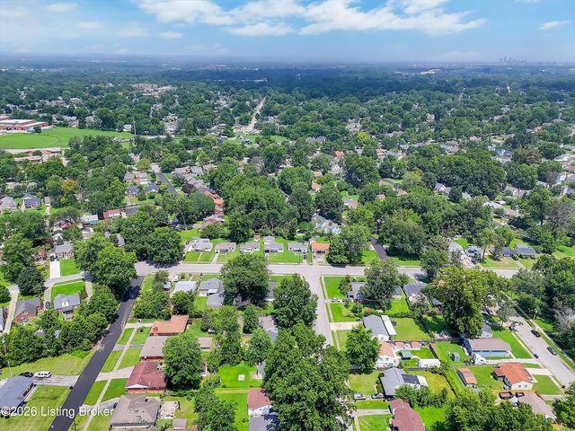 5312 Devers Ave, Louisville, KY 40214