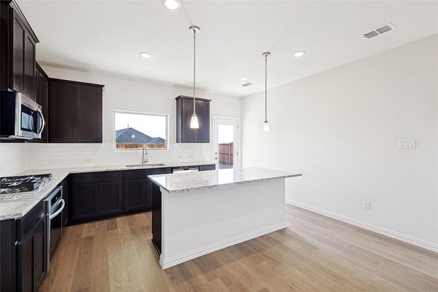 3913 Sky Drive, Sherman, TX 75090
