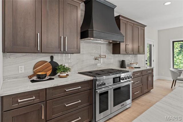 16908 Lewis Spring Farms Road, Wildwood, MO 63005