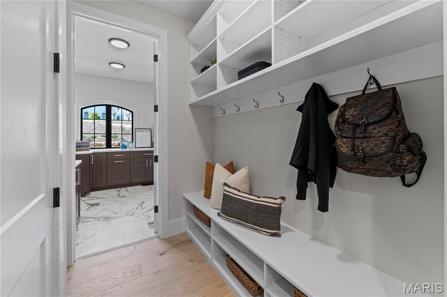 16908 Lewis Spring Farms Road, Wildwood, MO 63005