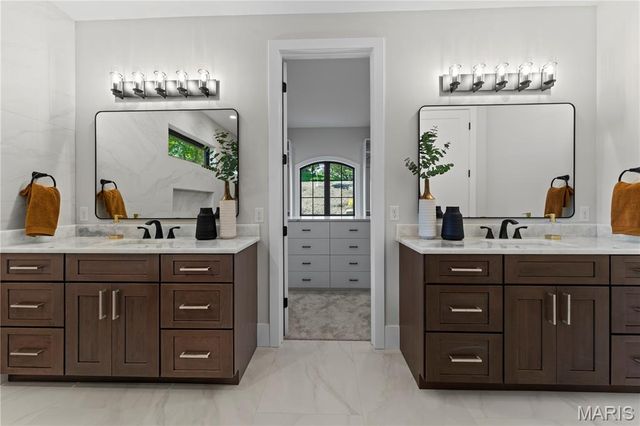 16908 Lewis Spring Farms Road, Wildwood, MO 63005