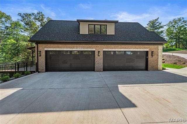 16908 Lewis Spring Farms Road, Wildwood, MO 63005