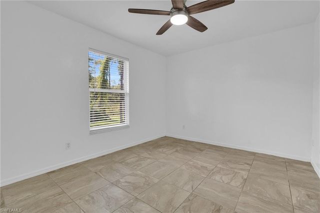 4621 30th ST SW, Lehigh Acres, FL 33973