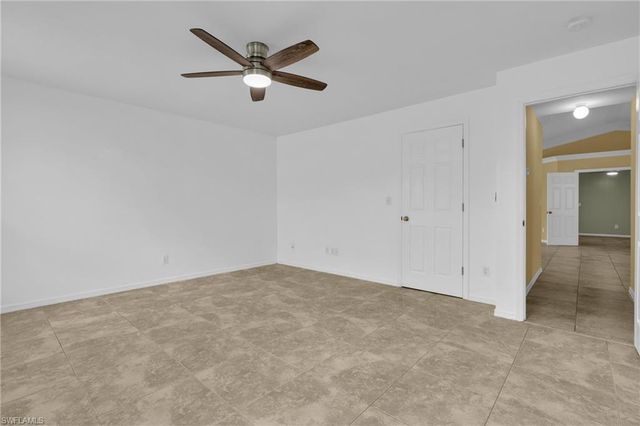 4621 30th ST SW, Lehigh Acres, FL 33973