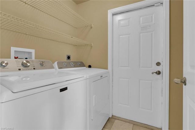 4621 30th ST SW, Lehigh Acres, FL 33973