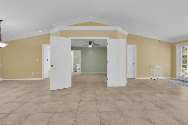 4621 30th ST SW, Lehigh Acres, FL 33973